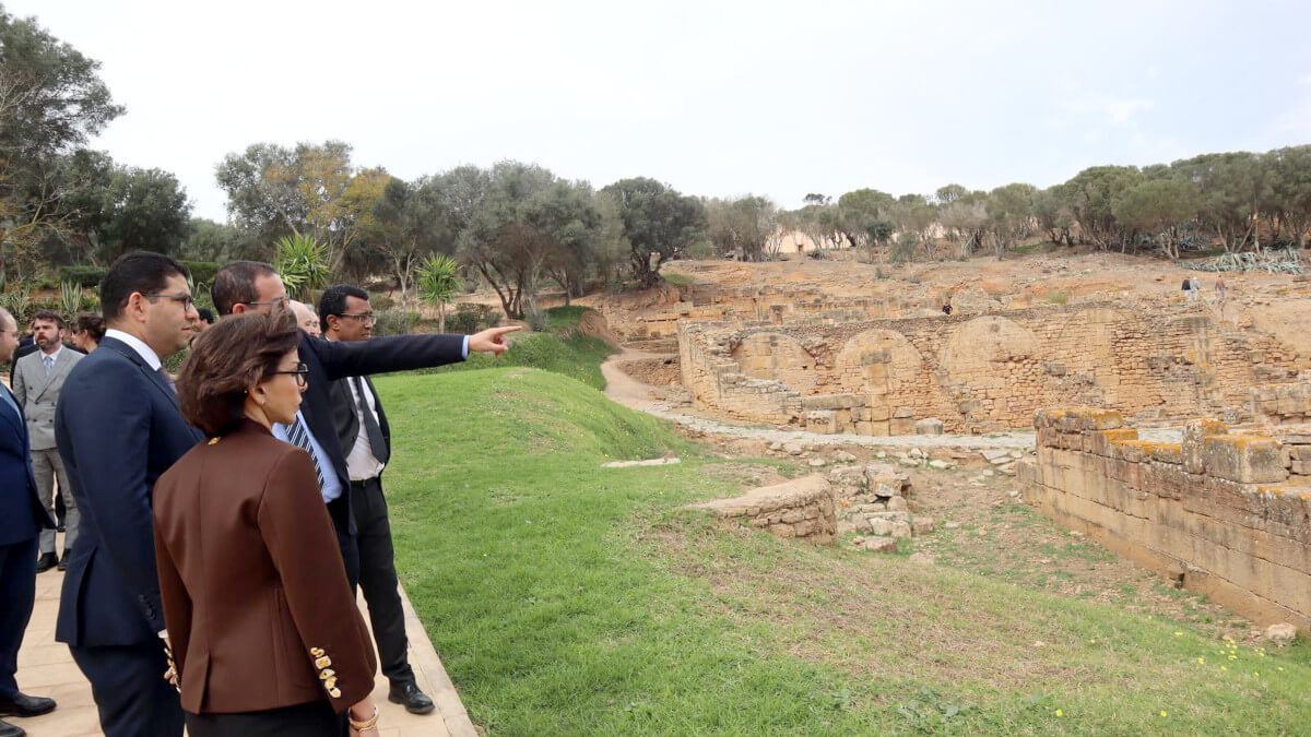 Rachida Dati, ministra de Cultura de Francia junto a Mohamed Mehdi Bensaid, ministro de Juventud, Cultura y Comunicación durante su visita a las ciudades marroquíes de Tarfaya, Dajla y El Aaiún - PHOTO/ @datirachida