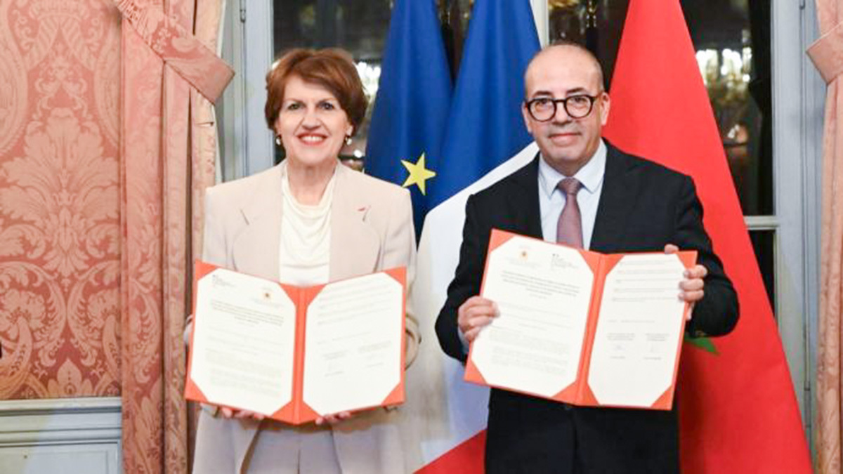 El ministro de Agricultura, Pesca Marítima, Desarrollo Rural, Aguas y Bosques de Marruecos, Ahmed El Bouari, y la ministra de Agricultura y Soberanía Alimentaria de Francia, Annie Genevard - PHOTO/SIA