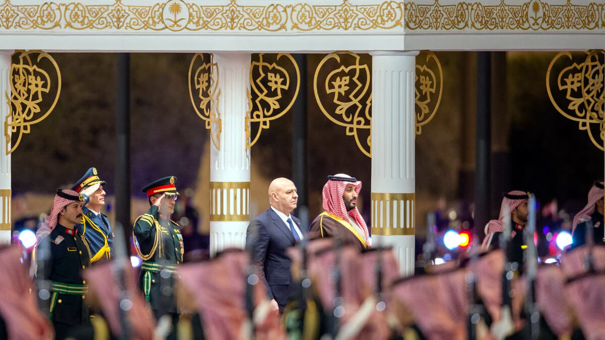 El presidente libanés Joseph Aoun, en su primer viaje al extranjero desde que asumió el cargo, se reunió con el príncipe heredero Mohamed bin Salman - PHOTO/ @LBpresidency