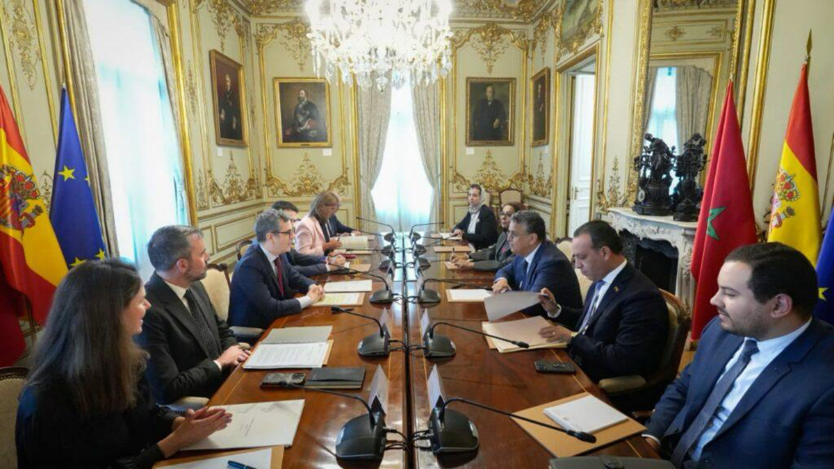 Este encuentro permitió evaluar los progresos de la cooperación jurídica y judicial entre ambos países, explorar nuevas perspectivas de asociación e intercambiar sobre cuestiones de interés común - PHOTO/ Pool Moncloa/Raúl Salgado