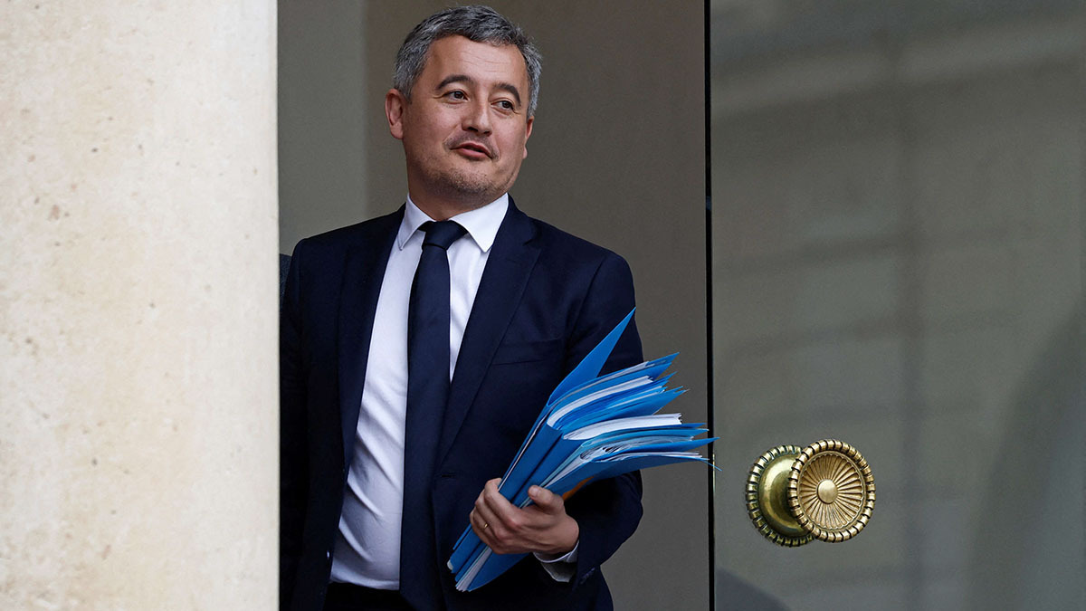 <p>El ministro de Justicia francés, Gerald Darmanin, sale tras la reunión semanal del gabinete en el Palacio del Elíseo en París, Francia, el 12 de marzo de 2025 - REUTERS/ SARAH MEYSSONNIER</p>
