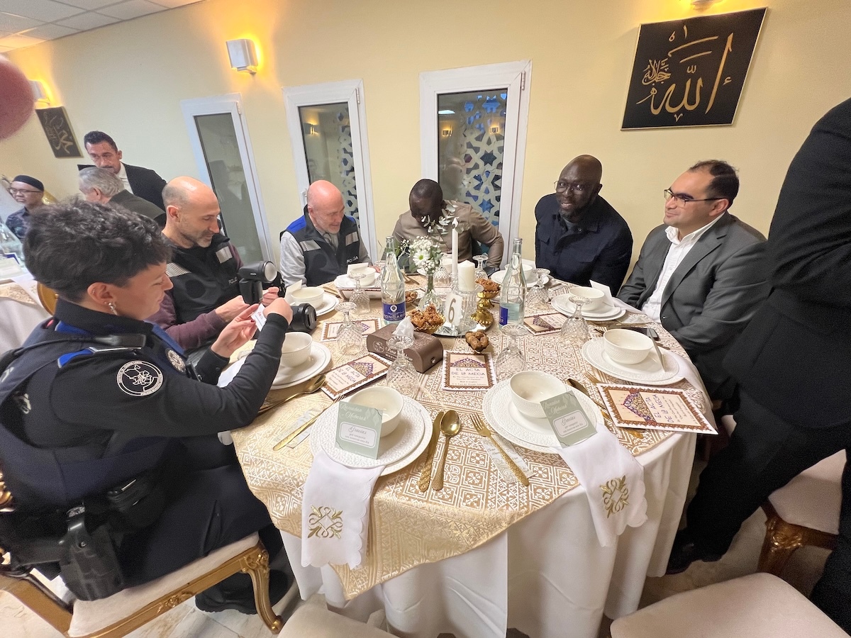 mesa 6 Iftar