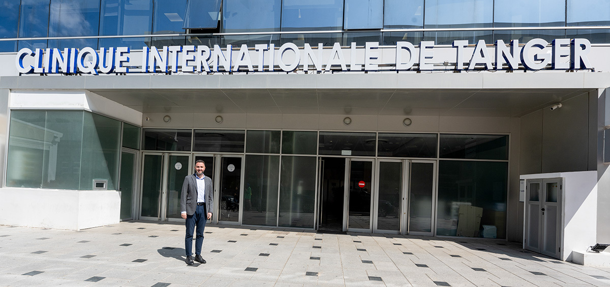 Fachada exterior de la Clínica Internacional de Tánger, Marruecos - ATALAYAR/GUILLERMO LÓPEZ