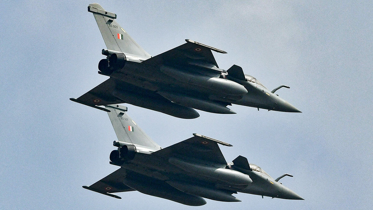 <p>Aviones de combate Rafale de la Fuerza Aérea India - REUTERS/SAMUEL RAJKUMAR </p>