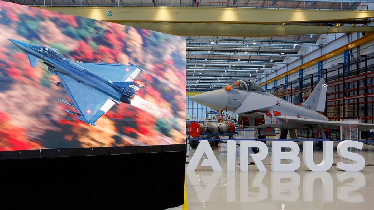 Durante su etapa de secretario de Estado, Olivares impulsó la modernización de los Eurofighter, los satélites Spainsat NG, el Vehículo de Combate 8x8, los helicópteros NH90, las fragatas F-110 y los submarinos S-80 - PHOTO/MDE-Marco Romero