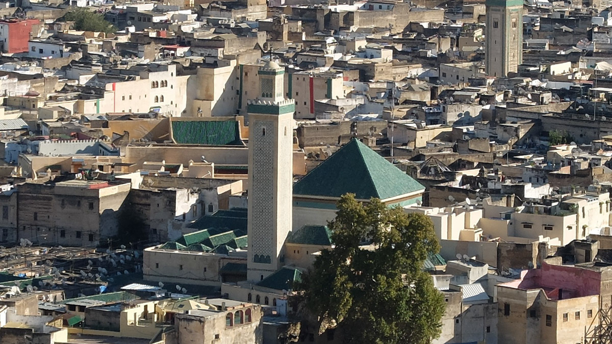 <p>Zawiya de Moulay Idris II - PHOTO/<a data-cke-saved-href="https://en.wikipedia.org/wiki/Zawiya_of_Moulay_Idris_II#/media/File:Zawiya_of_Moulay_Idris_II_3.jpg" href="https://en.wikipedia.org/wiki/Zawiya_of_Moulay_Idris_II#/media/File:Zawiya_of_Moulay_Idris_II_3.jpg">https://en.wikipedia.org/wiki/Zawiya_of_Moulay_Idris_II#/media/File:Zawiya_of_Moulay_Idris_II_3.jpg</a></p>