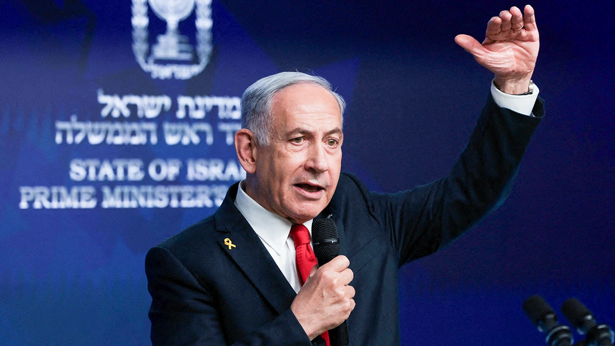 <p>El primer ministro israelí, Benjamín Netanyahu, habla durante una rueda de prensa, en Jerusalén, el 21 de mayo de 2025 - REUTERS/RONEN ZVULUN </p>