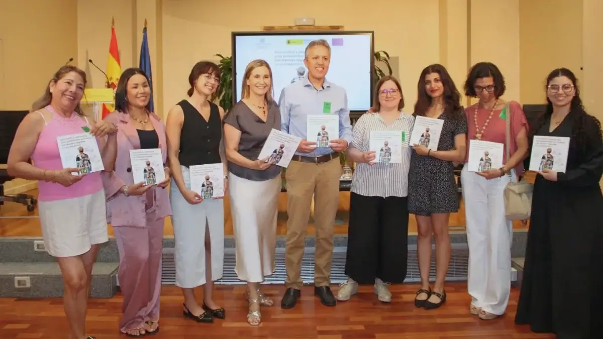 Guía Jurídica y Psicosocial para profesionales que trabajan con menores migrantes no acompañados