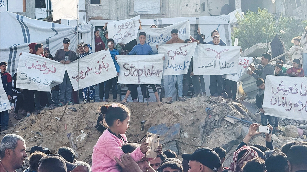 <p>Protestas contra Hamás, en Beit Lahiya, norte de la Franja de Gaza, 25 de marzo de 2025 - PHOTO/ REUTERS </p>