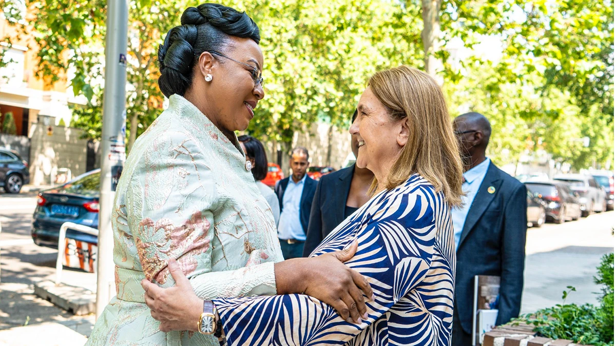Visita de la primera dama de Mozambique