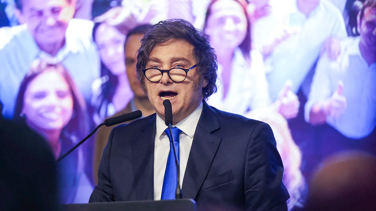 <p>El presidente de Argentina, Javier Milei, habla después de que el partido La Libertad Avanza ganara las elecciones de mitad de período, en Buenos Aires, Argentina, el 26 de octubre de 2025 - REUTERS/ CRISTINA SILLE</p>
