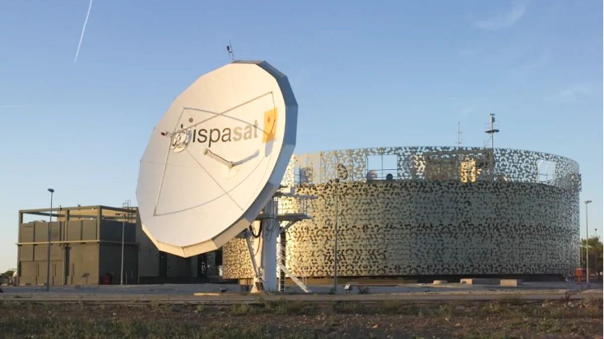 Hispasat tiene en Arganda, en las inmediaciones de Madrid, uno de sus dos Centros de Control de satélites. El otro se encuentra en Rio de Janeiro (Brasil), donde opera su filial Hispamar - PHOTO/Hispasat