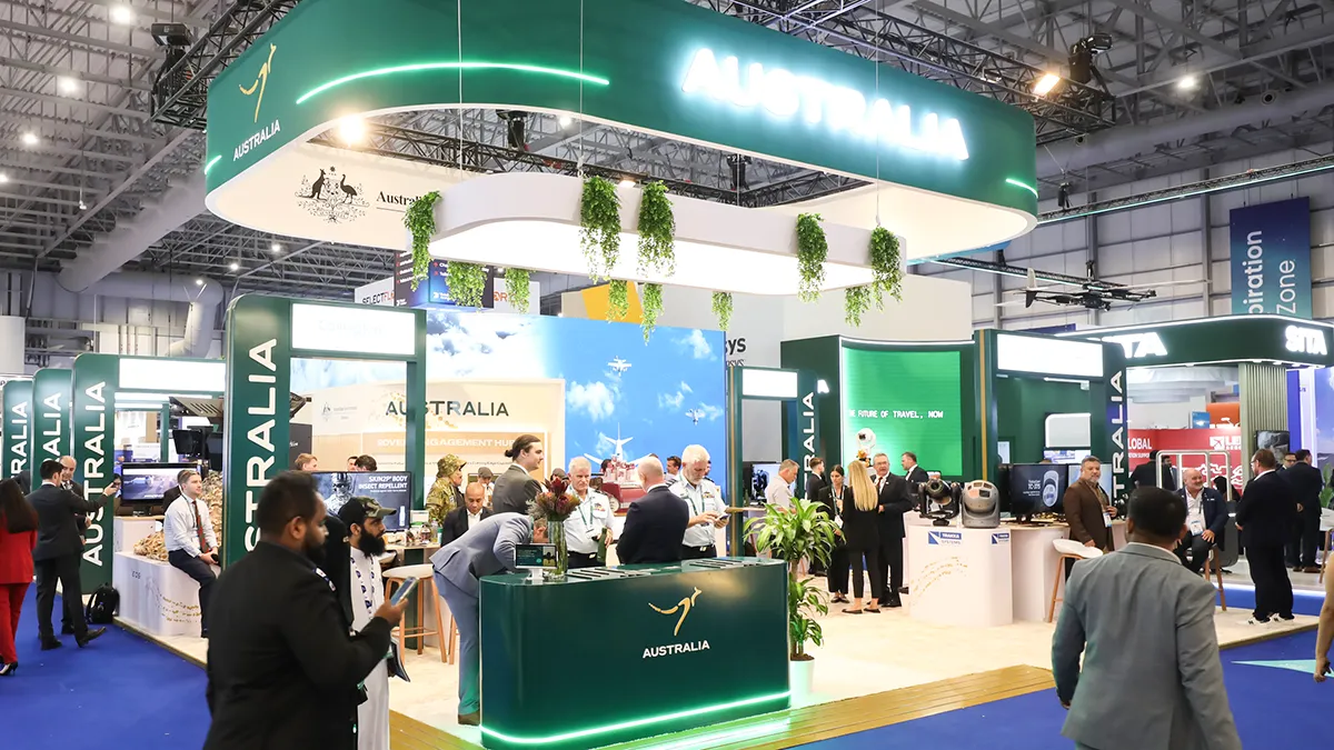 La industria de Australia ha hecho aparición en Emiratos. Con el apoyo institucional de sus gobiernos, también un importante colectivo de empresas de Brasil, China, Pakistán… - PHOTO/DubaiAirshowStudioTcb