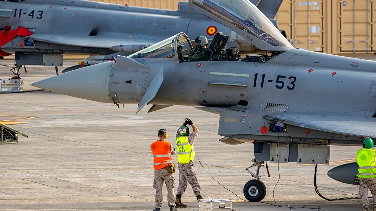 Tres Eurofighter del Ala 14 relevarán a otros tantos veteranos F-18 del Ala 46, adquiridos de segunda mano en los años 80 a la Armada de Estados Unidos en el marco del programa del Futuro Avión de Caza y Ataque, FACA - PHOTO/EAE