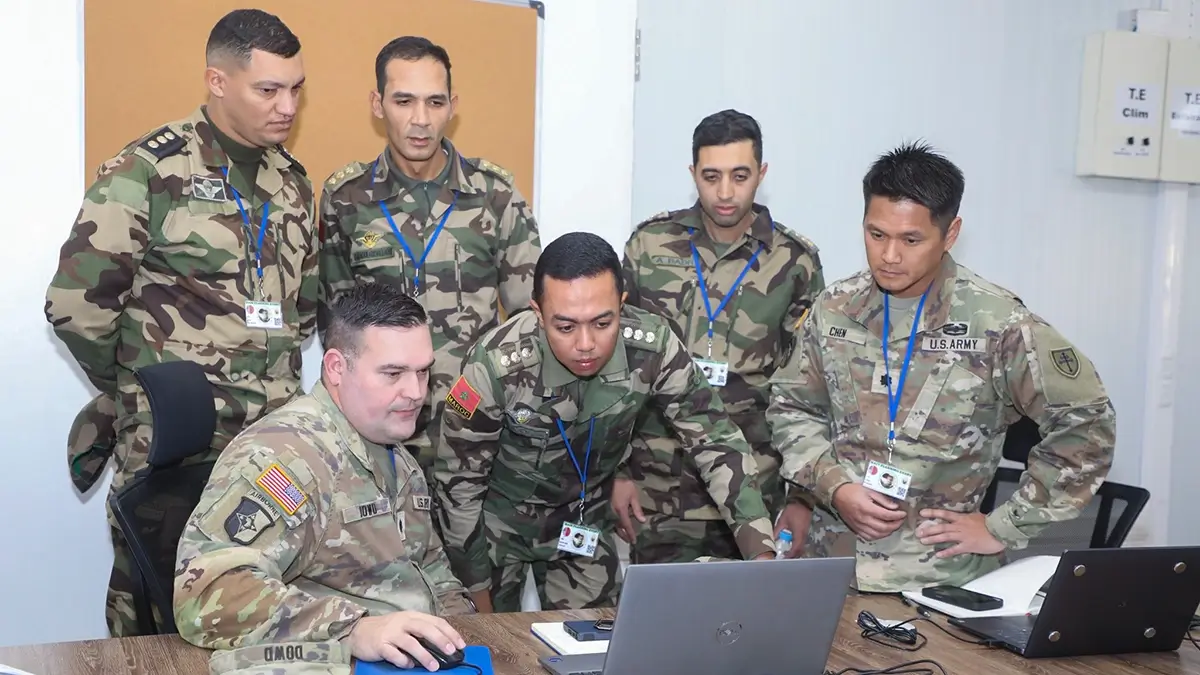Soldados que participan en las maniobras African Lion 2026 celebradas en Agadir y coorganizadas entre AFRICOM y las FAR marroquíes - PHOTO/FAR_MAROC