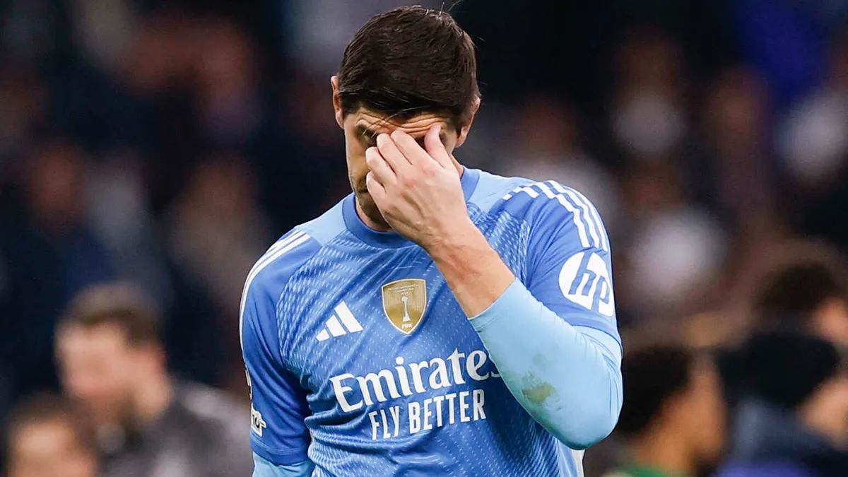 <p>Thibaut Courtois, tras el partido - PHOTO/ Action Images vía Reuters/Andrew Couldridge </p>
