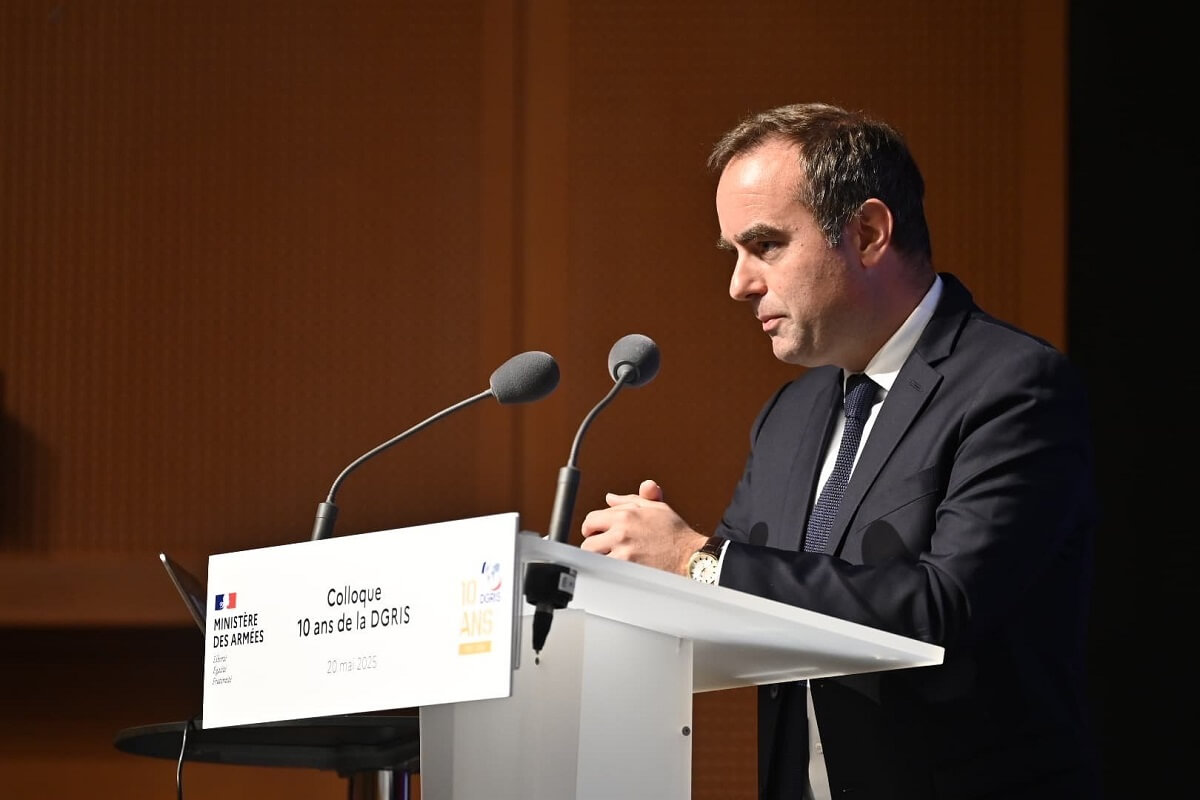 El actual primer ministro francés, Sébastien Lecornu, conoce bien el estado de las relaciones militares franco-españolas al haber sido ministro de Defensa entre mayo de 2022 y octubre del presente año - PHOTO/Ministere des Armées