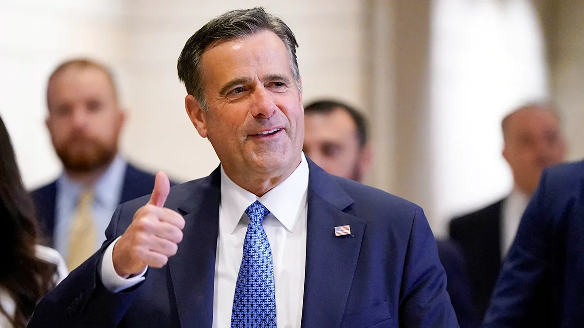 El director de la CIA, John Ratcliffe, llega antes de una reunión informativa a puerta cerrada sobre Irán para los miembros de la Cámara de Representantes en el Capitolio, en Washington D. C., Estados Unidos, el 27 de junio de 2025 - REUTERS/ ELIZABETH FRANTZ