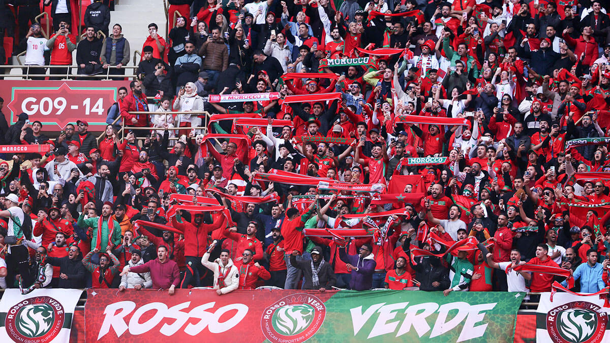 <p paraid="337216165" paraeid="{b492cf6a-3a85-4d1a-82d1-7e18bb54ae87}{8}">Aficionados marroquíes dentro del estadio antes del partido - REUTERS/ AMR ABDALLAH</p>
