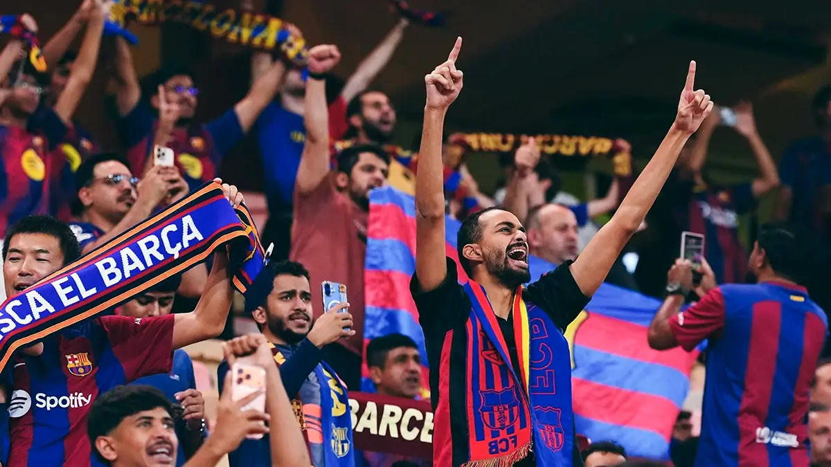 Aficionados del FC Barcelona durante la semifinal entre el conjunto catalán y el Athletic Club de Bilbao - PHOTO/RFEF