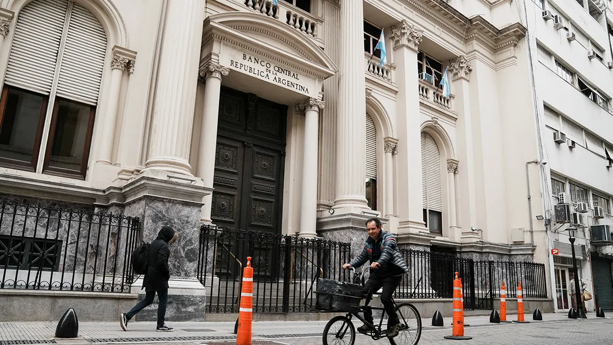 <p>Banco Central de Argentina, en Buenos Aires, Argentina - REUTERS/ IRINA DAMBRAUSKAS </p>
