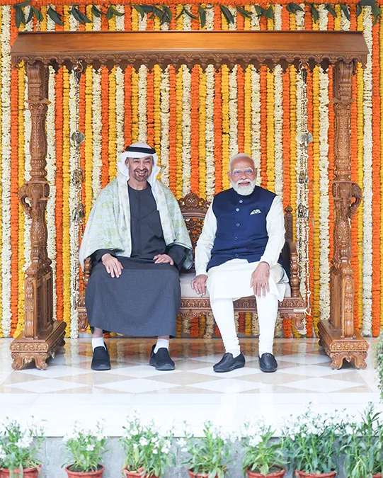 <p>El presidente de los Emiratos Árabes Unidos, Jeque Mohamed bin Zayed Al Nahyan, se reúne con el Primer Ministro de India, Narendra Modi, en Nueva Delhi, India, el 19 de enero de 2026 - PHOTO/ Oficina de Información de Prensa de la India vía REUTERS</p>