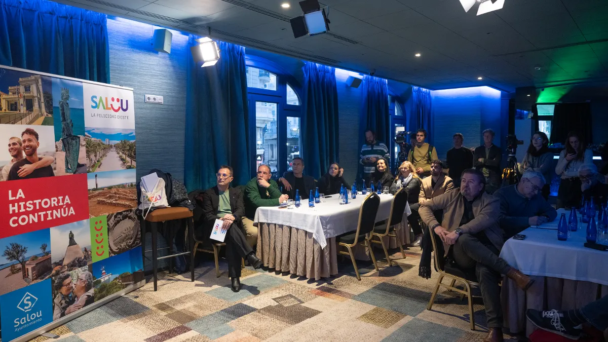 Asistentes a la rueda de prensa de Salou - PHOTO/ATALAYAR