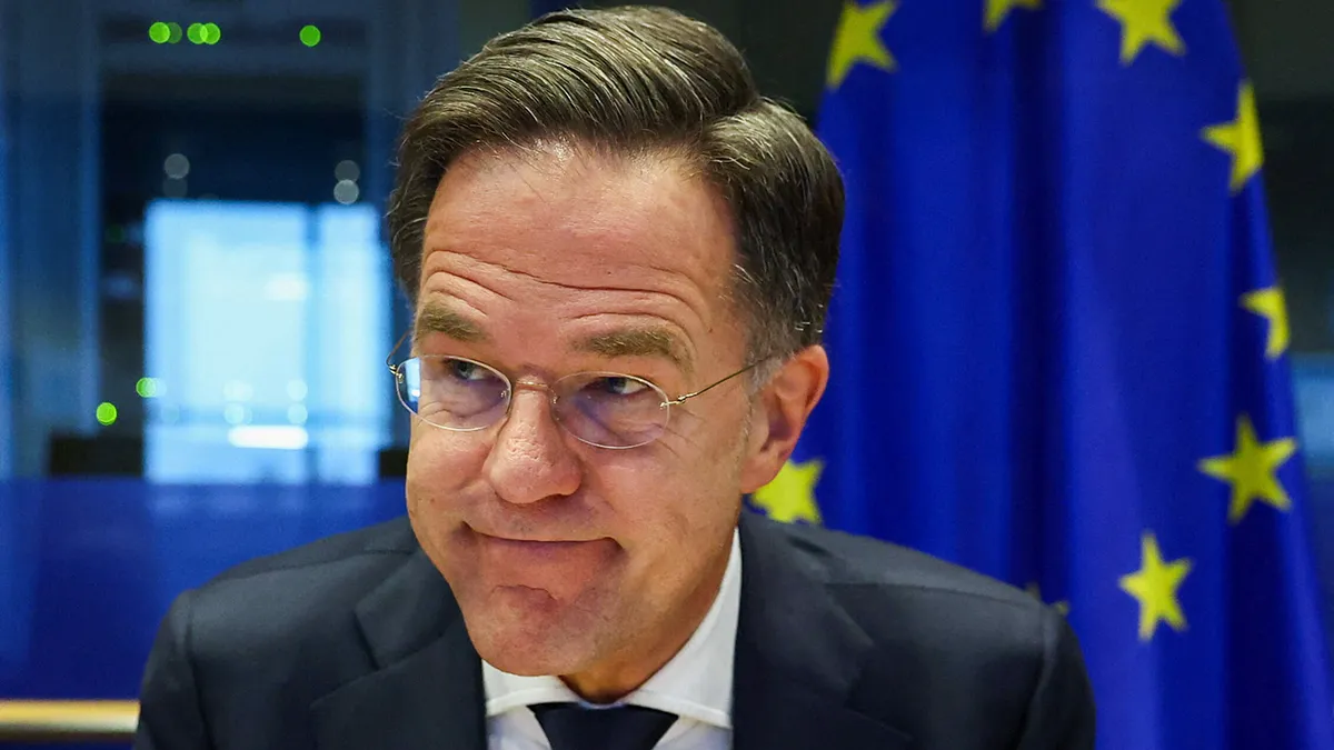 <p>El Secretario General de la OTAN, Mark Rutte, reacciona a su llegada para dirigirse al comité de Asuntos Exteriores en el Parlamento Europeo en Bruselas, Bélgica, el 26 de enero de 2026 - REUTERS/ YVES HERMAN</p>
