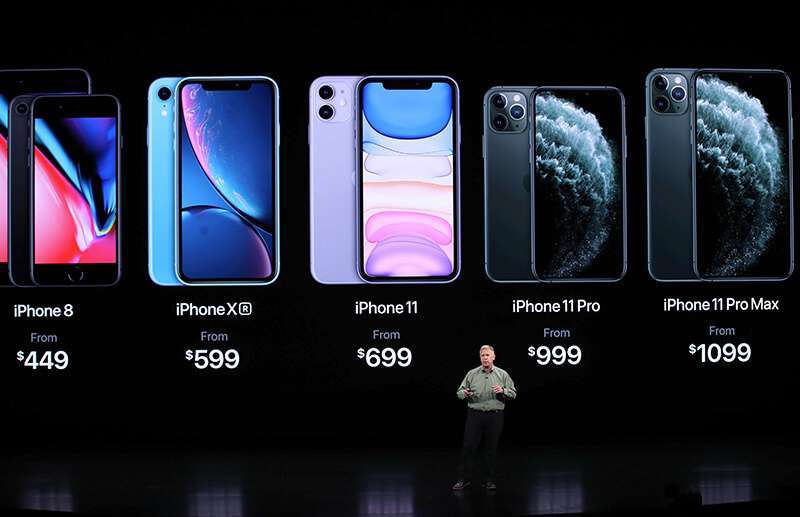 El vicepresidente senior de marketing mundial de Apple, Phil Schiller, habla sobre el nuevo iPhone 11 Pro durante un evento especial de Apple el 10 de septiembre de 2019